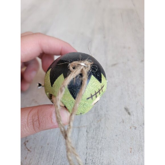 Pier 1 Halloween Frankenstein ornament crazy head unique - Picture 9 of 10